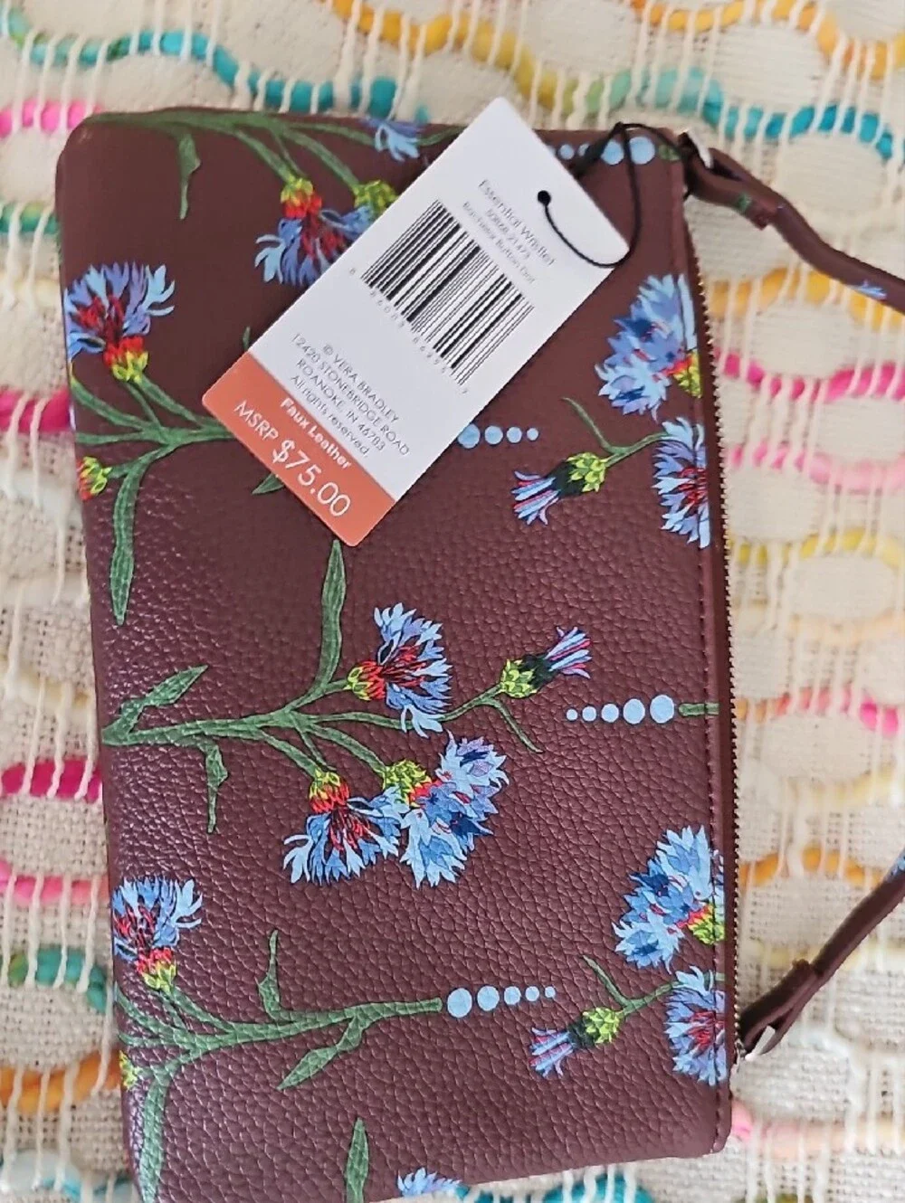 Vera Bradley compact vera